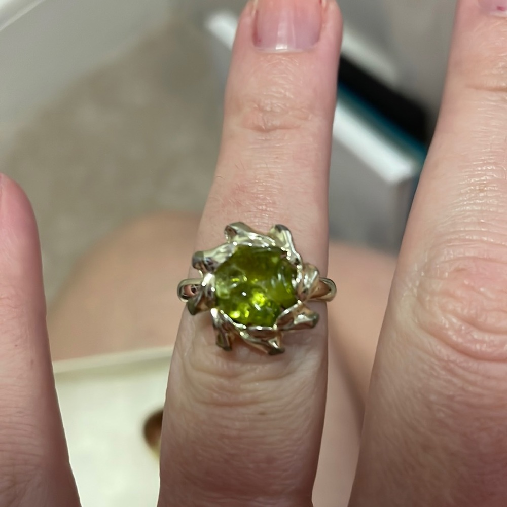Hawaiian olivine